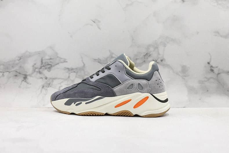 Fake Yeezy 700 magnet shoes and sneakers to buy (1)